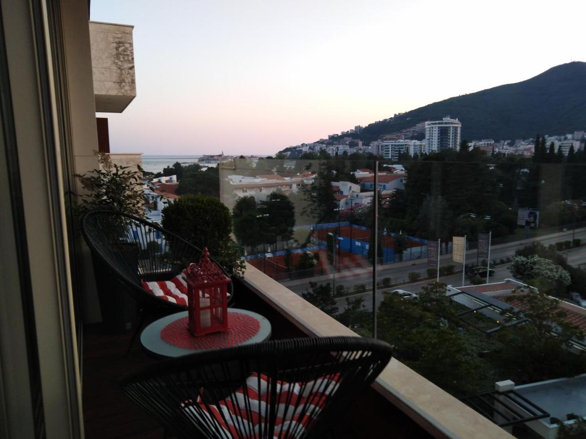 Red Lux Budva Exterior foto
