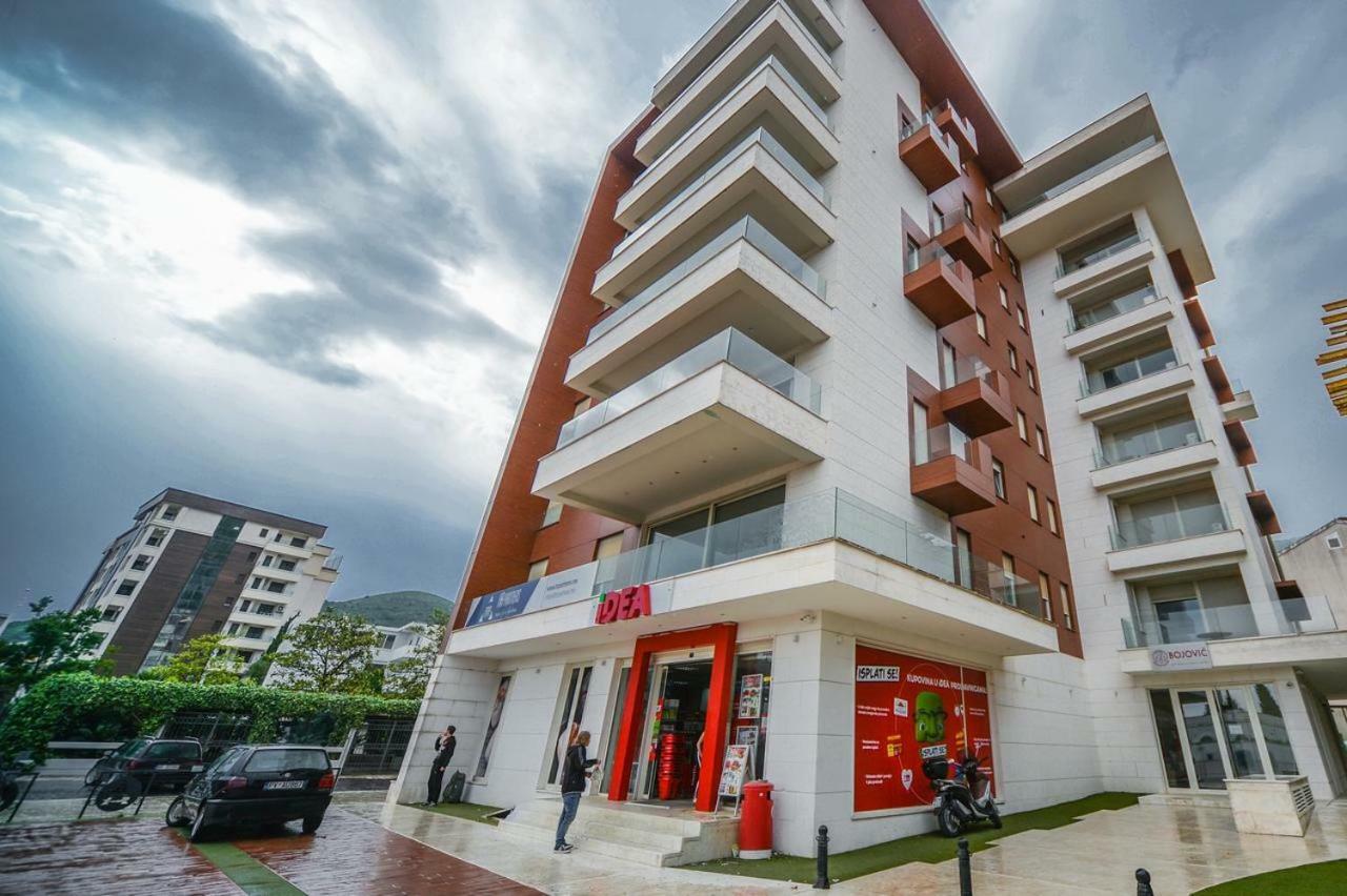 Red Lux Budva Exterior foto